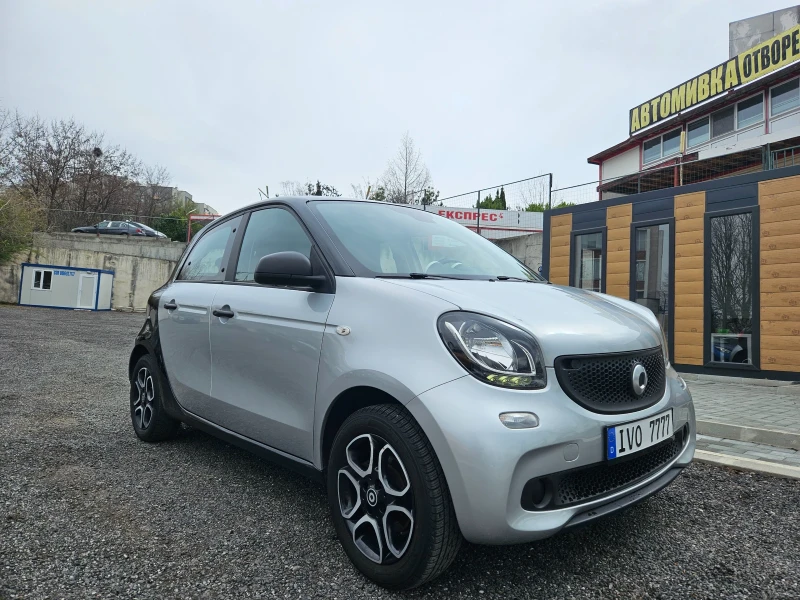 Smart Forfour 1.0i/AC, снимка 2 - Автомобили и джипове - 50325282
