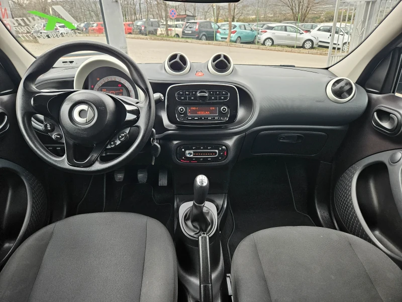 Smart Forfour 1.0i/AC, снимка 10 - Автомобили и джипове - 50325282