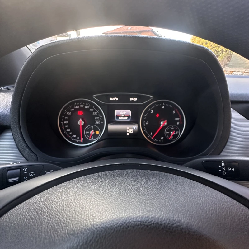 Mercedes-Benz B 200 Facelift, снимка 7 - Автомобили и джипове - 52553528