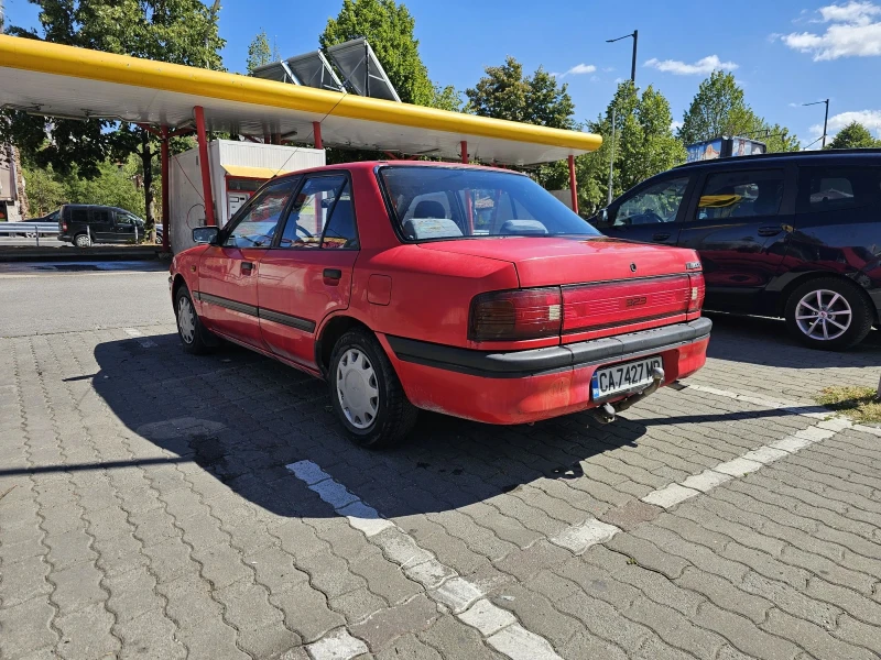 Mazda 323 1.3 C IV втори собственик, снимка 3 - Автомобили и джипове - 52463697