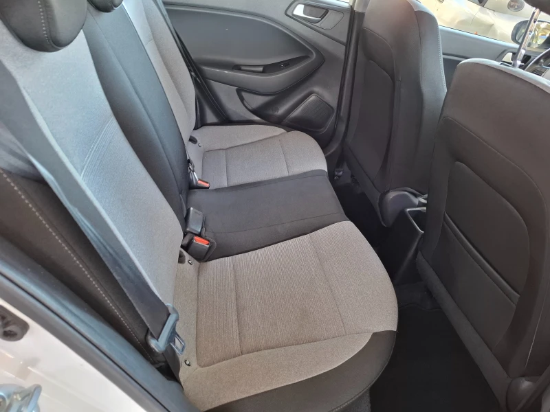 Hyundai I20 1.2 LED EURO6, снимка 7 - Автомобили и джипове - 51759329