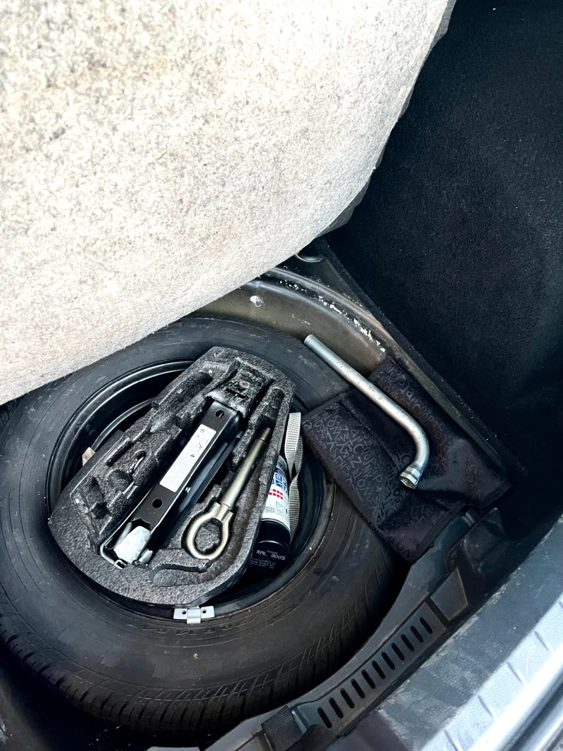 Seat Ibiza, снимка 14 - Автомобили и джипове - 52265652