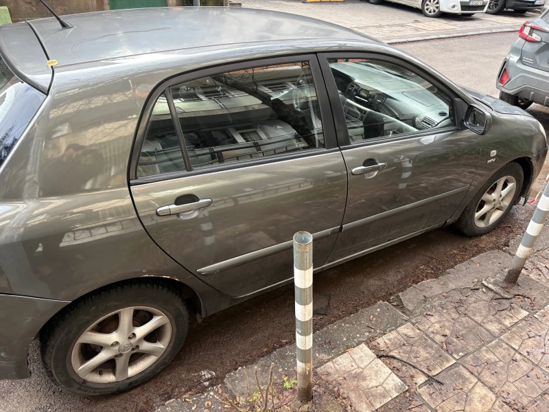 Toyota Corolla E12J 2.0 D4D, снимка 3 - Автомобили и джипове - 53400645