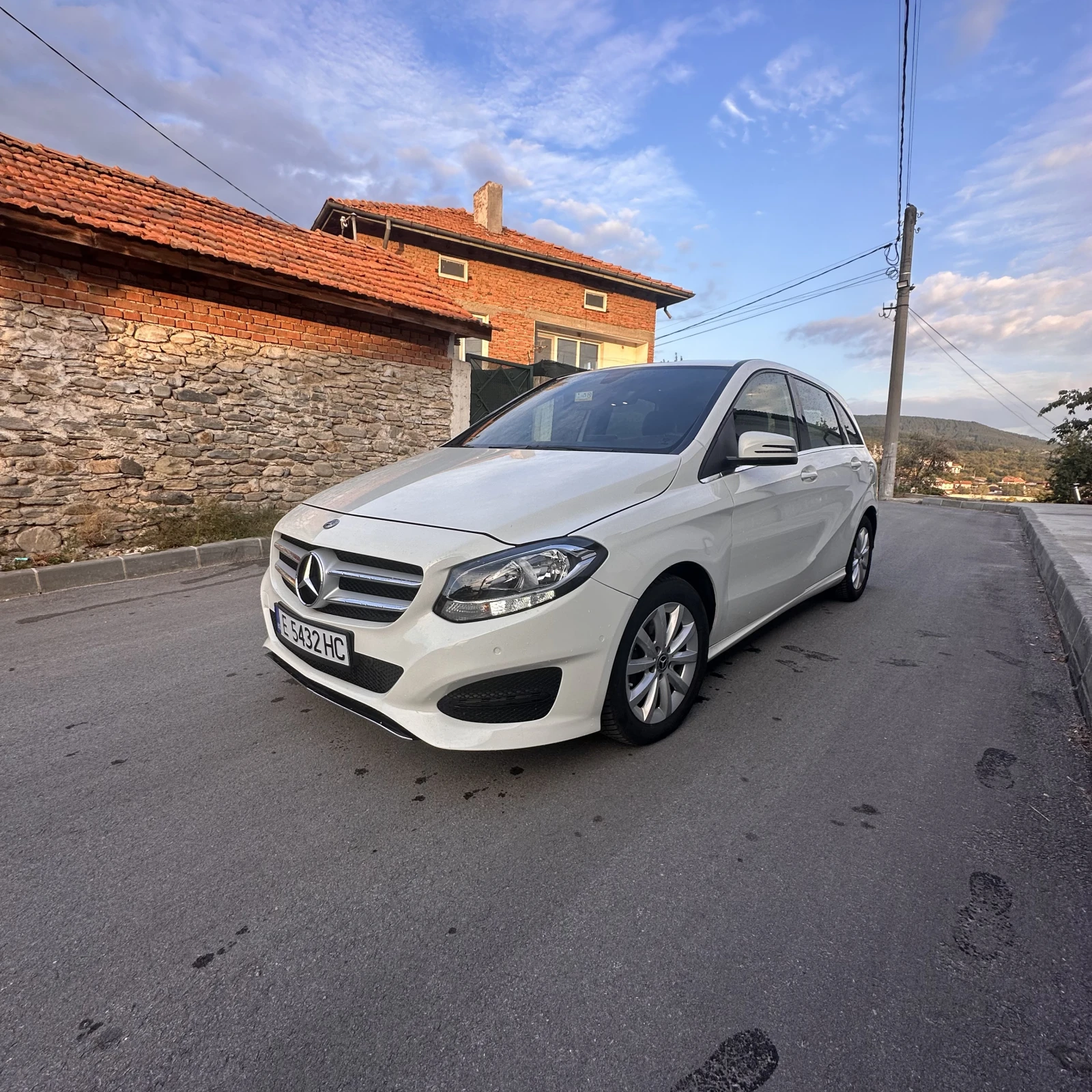 Mercedes-Benz B 200 Facelift, снимка 1