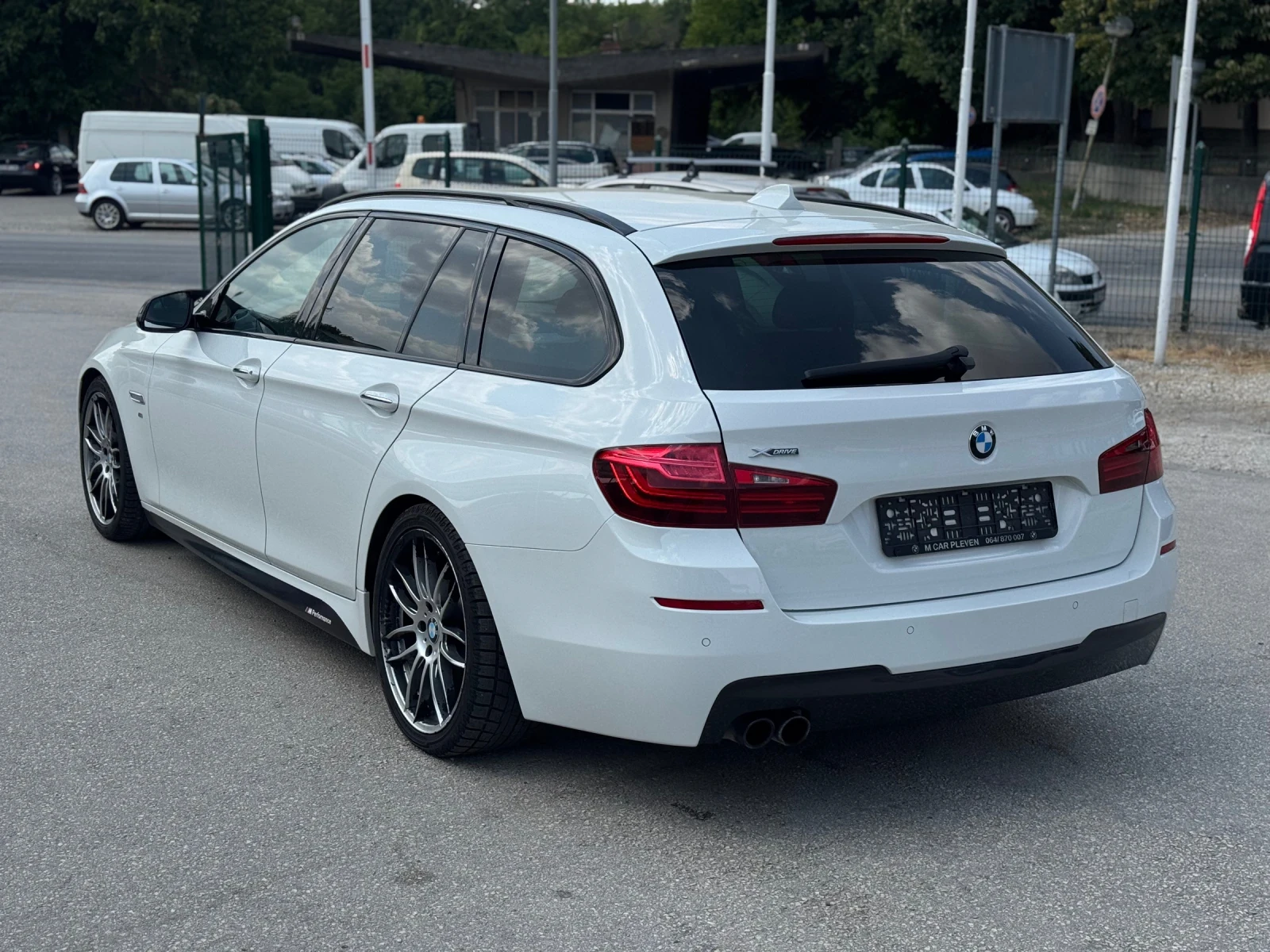 BMW 525 2.5 x-drive M-пакет - изображение 6