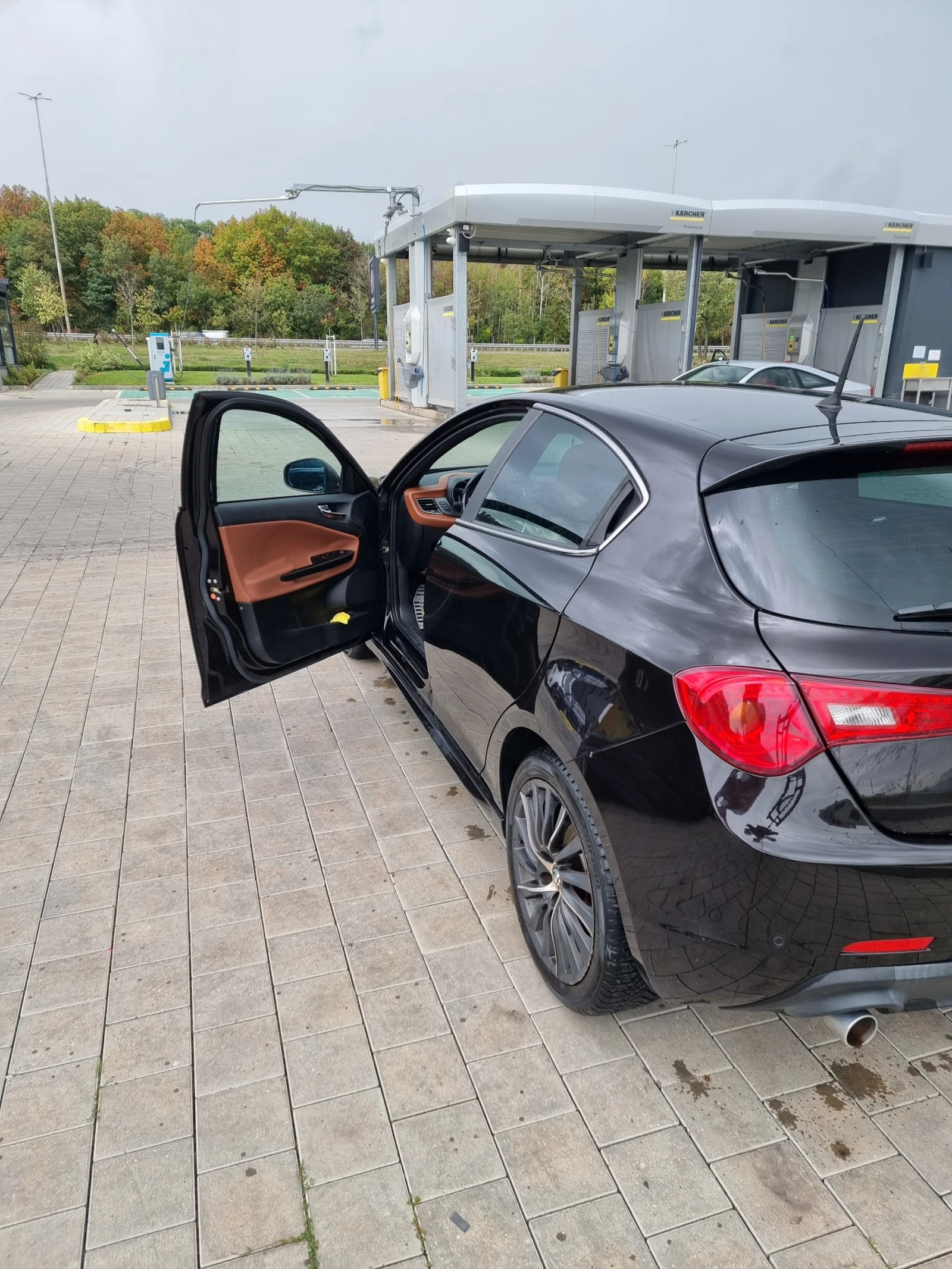 Alfa Romeo Giulietta QV Line - изображение 8