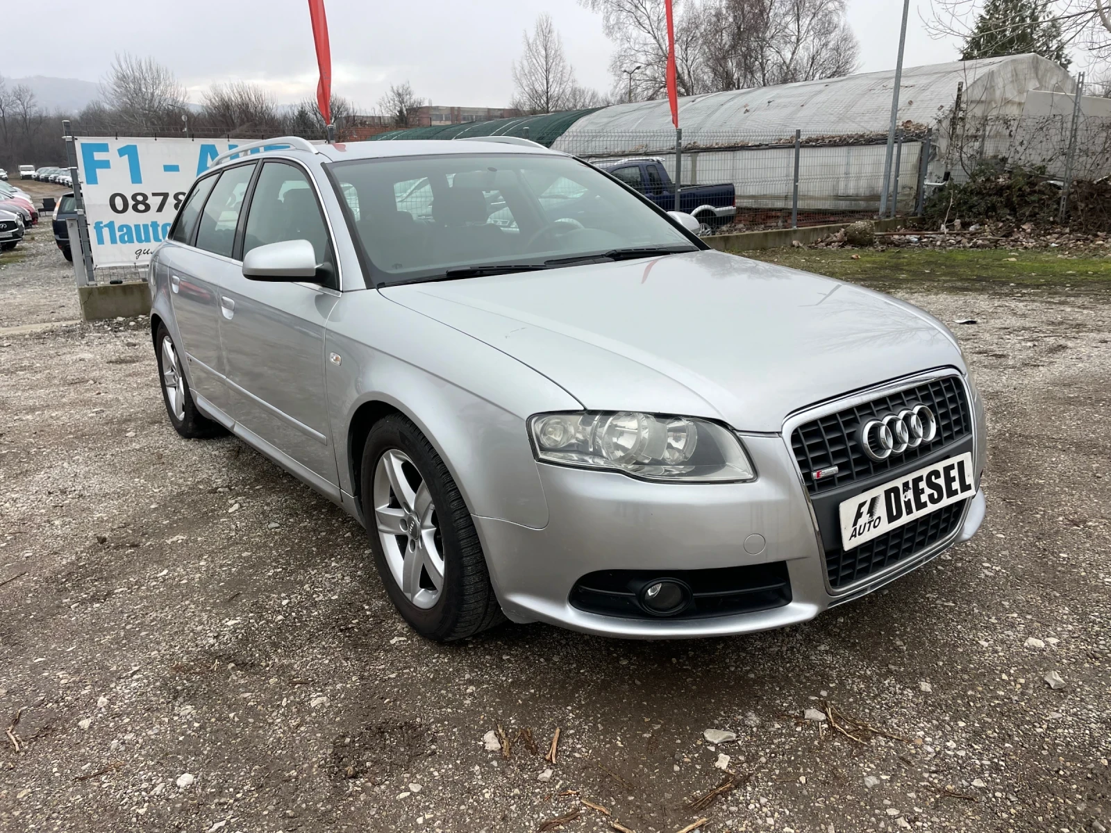 Audi A4 2.0TDI-S-LINE-ITALIA - изображение 3