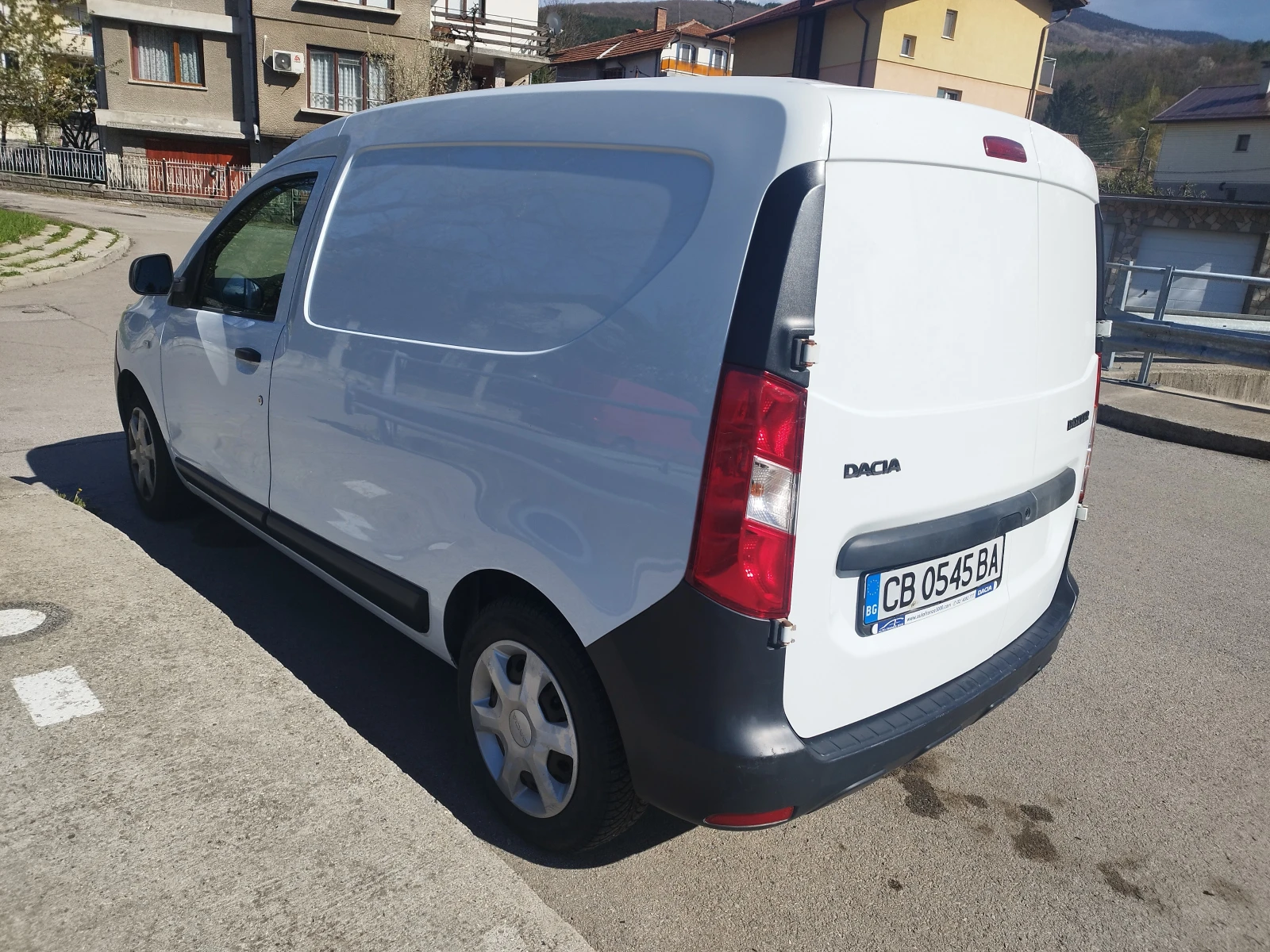 Dacia Dokker 1.6 - изображение 3