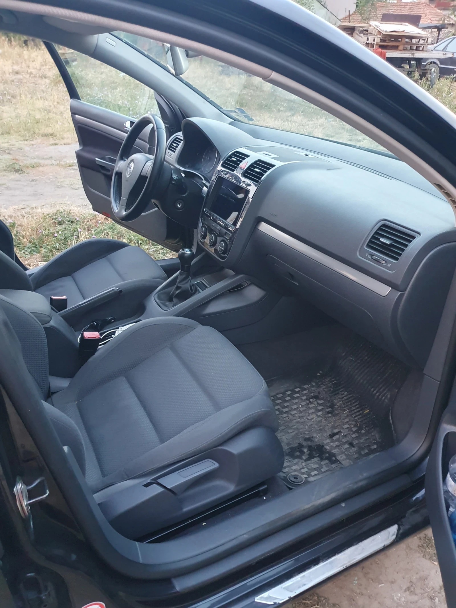 VW Golf  - изображение 9