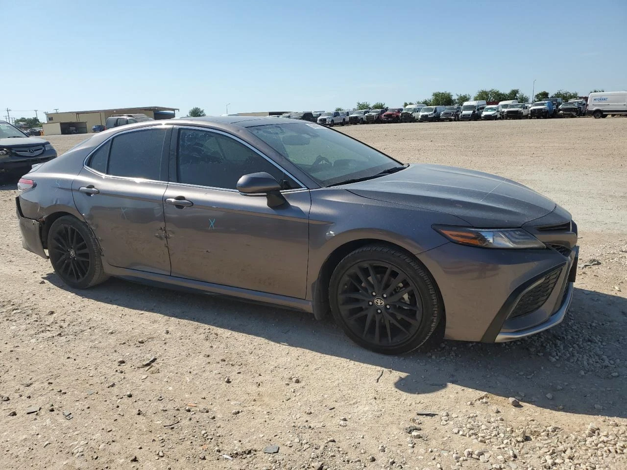 Toyota Camry XSE/градушка - изображение 4