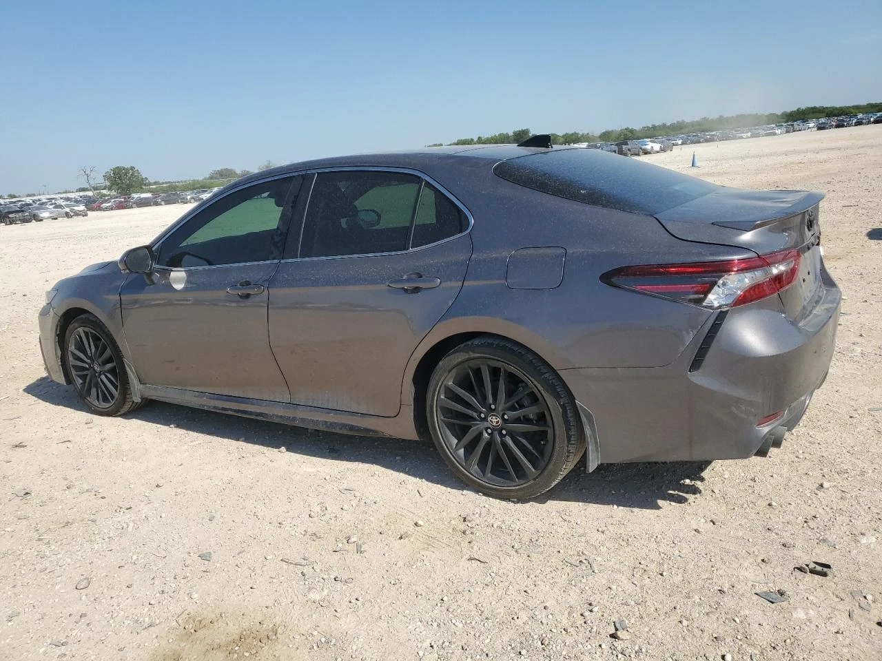 Toyota Camry XSE/градушка - изображение 2