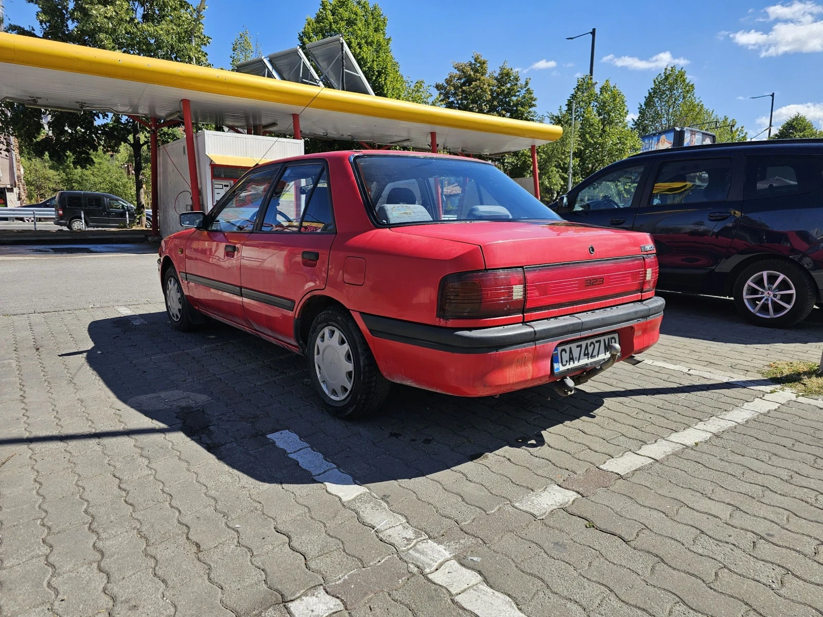 Mazda 323 1.3 C IV втори собственик - изображение 3