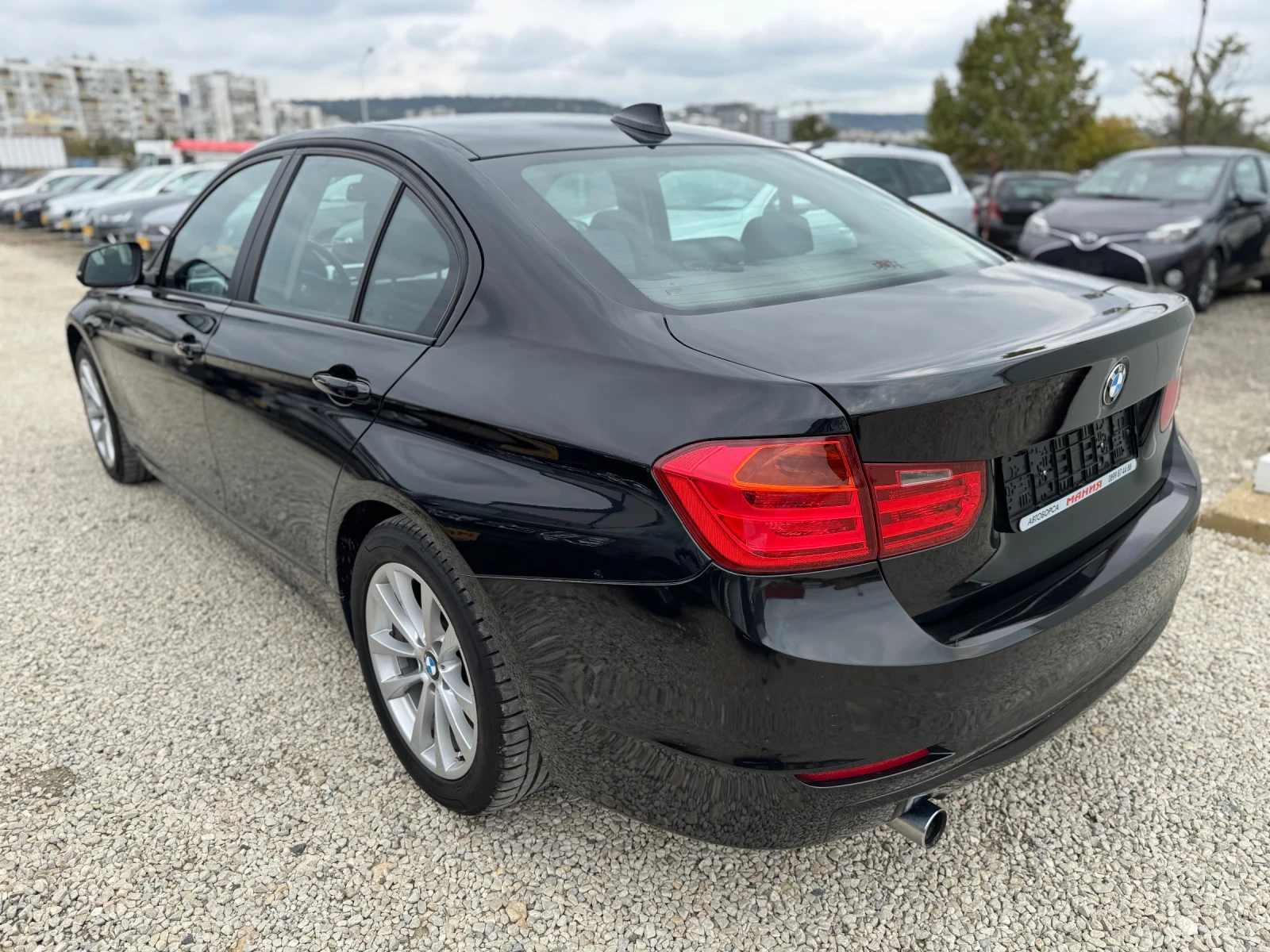 BMW 320 2.0d - изображение 5