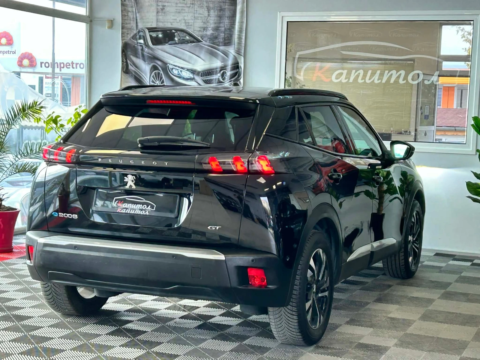 Peugeot 2008 GT ELECTRIC 136 | Mobile.bg   6