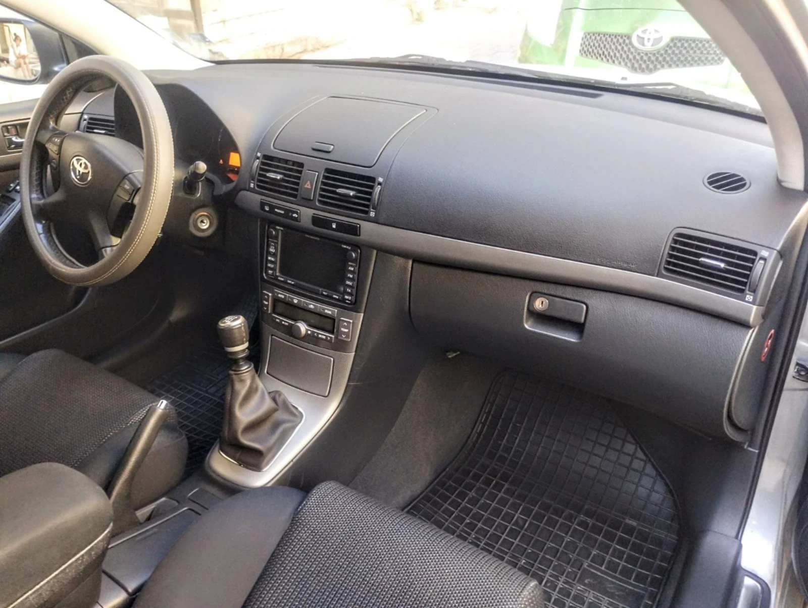 Toyota Avensis D4D 2.2 150к.с, Навигация, FACE, снимка 9 - Автомобили и джипове - 53921361