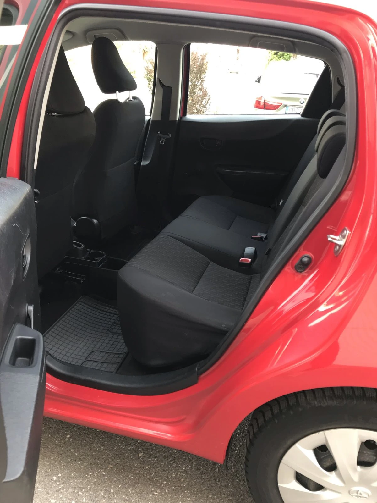 Toyota Yaris | Mobile.bg � ����������� 7