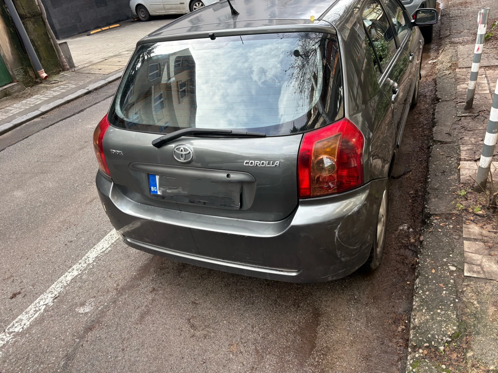 Toyota Corolla E12J 2.0 D4D - изображение 2