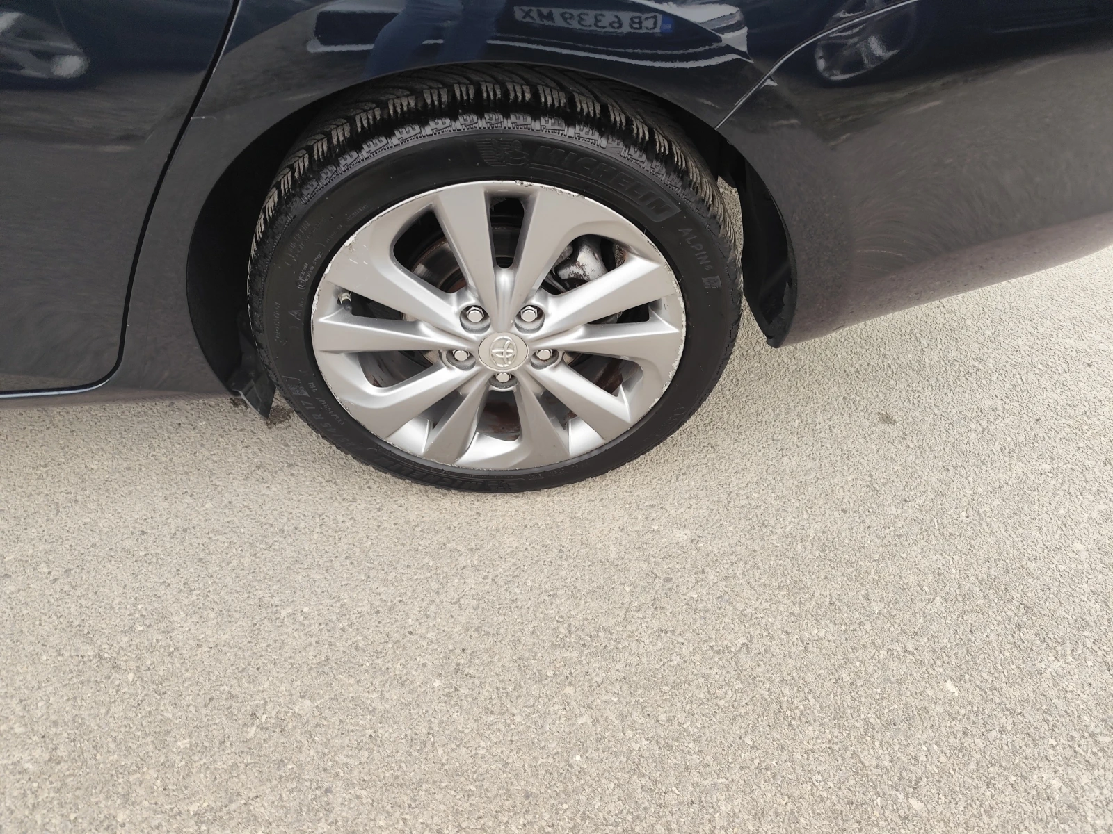 Toyota Auris 1.8HYBRID SYNERGY DRIVE* EURO5B* LED* , снимка 16 - Автомобили и джипове - 53726274