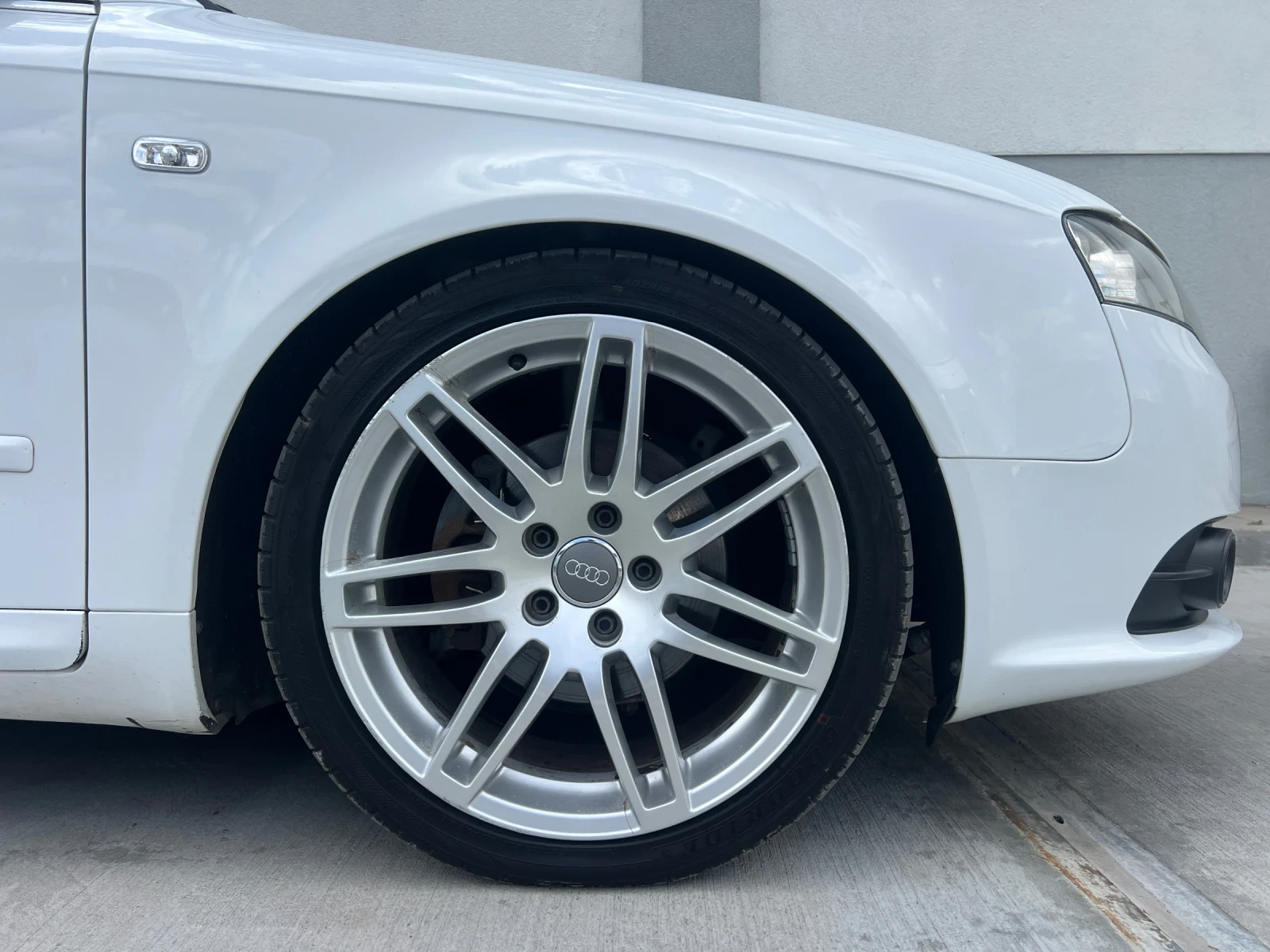 Audi A4  S-line+ + 2.0TDI , снимка 15 - Автомобили и джипове - 53989839