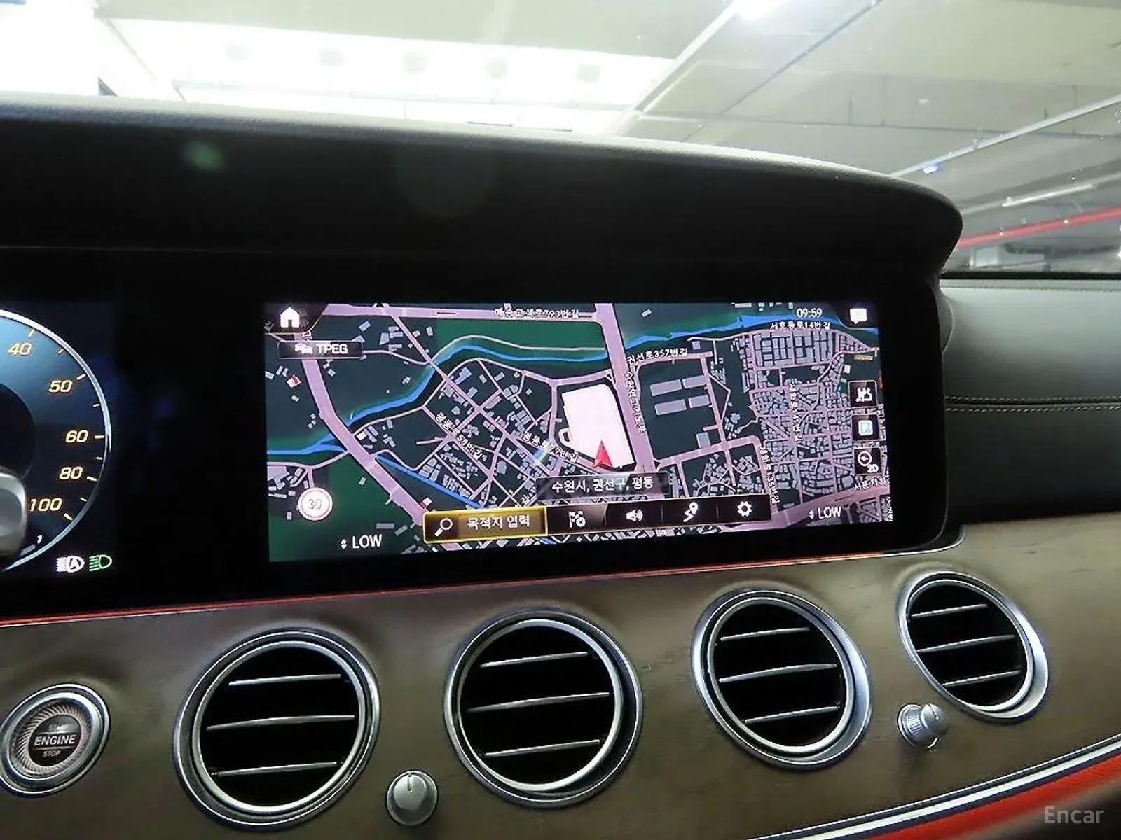 Mercedes-Benz E 300 | Mobile.bg � ����������� 12