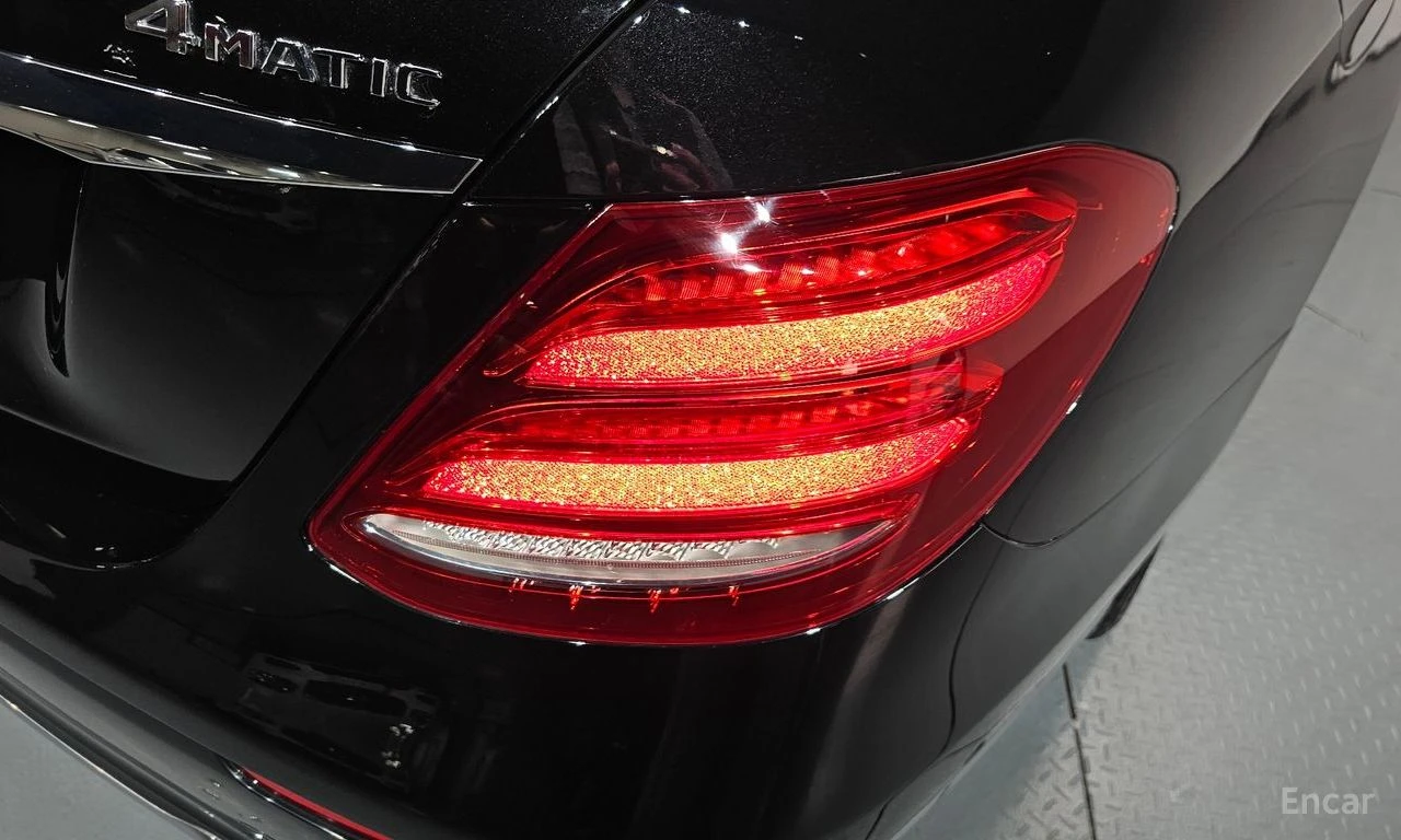 Mercedes-Benz E 300 ��������� * ��������� * HEAD-UP * BURMESTER  | Mobile.bg � ����������� 9
