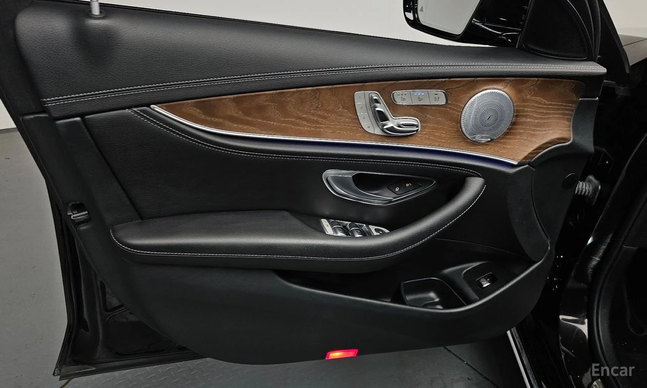 Mercedes-Benz E 300 ��������� * ��������� * HEAD-UP * BURMESTER  | Mobile.bg � ����������� 14