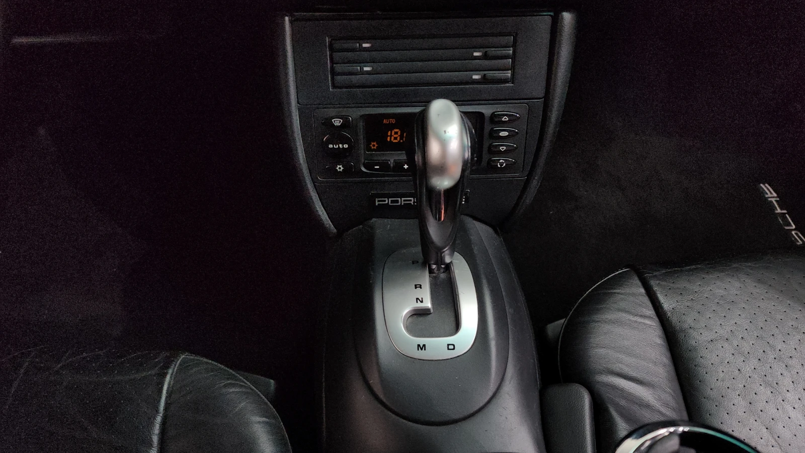 Porsche 911 Carrera* ЛЮК* КРАЙНА ЦЕНА, снимка 9 - Автомобили и джипове - 55600094