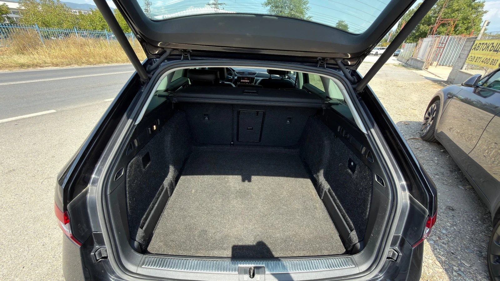 Skoda Superb 2.0TDI 190K.C. FULL, снимка 16 - Автомобили и джипове - 55953424