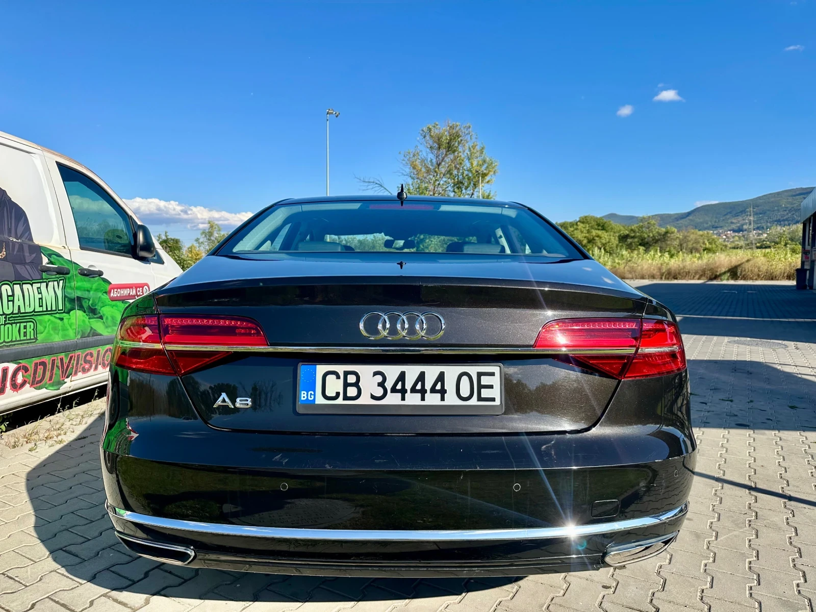 Audi A8, снимка 4 - Автомобили и джипове - 56058412