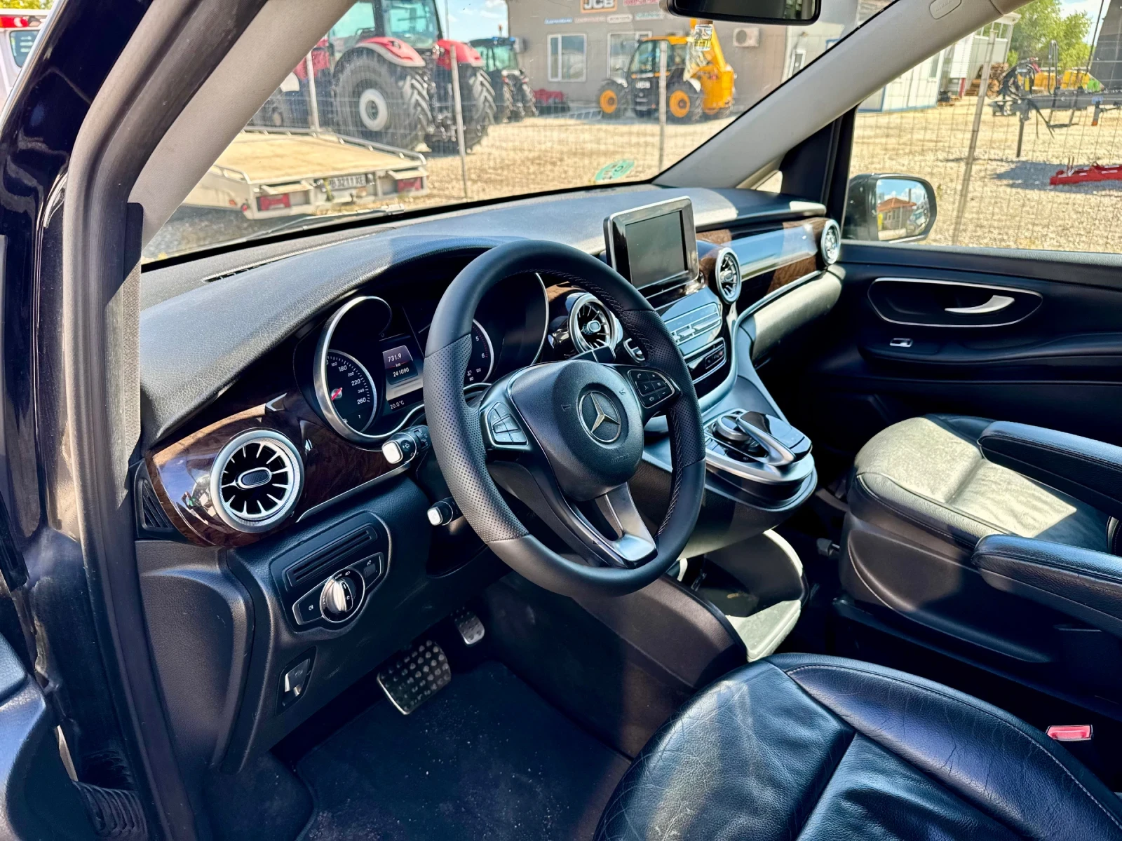 Mercedes-Benz V 300 V250d EXTRA LONG 7+ 1 , снимка 5 - Автомобили и джипове - 56210990