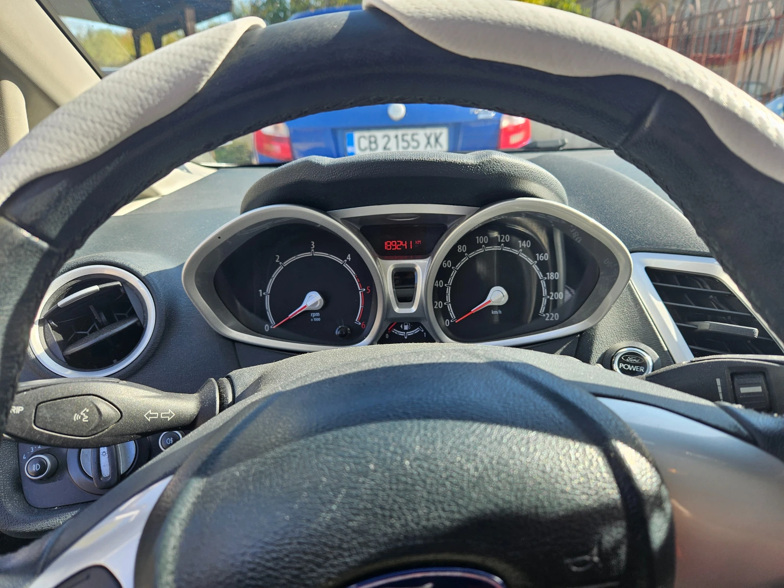 Ford Fiesta, снимка 6 - Автомобили и джипове - 56215637