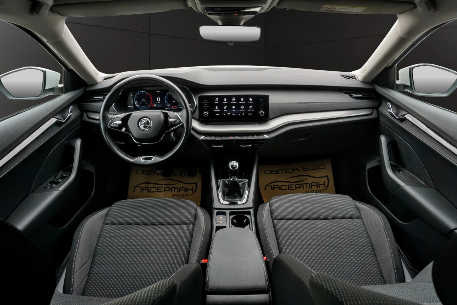 Skoda Octavia 2.0TDI AMBITION, снимка 10 - Автомобили и джипове - 56465087