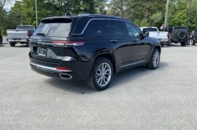 Jeep Grand cherokee SUMMIT * 360 * 5.7 HEMI * CARFAX * 2023 * , снимка 4