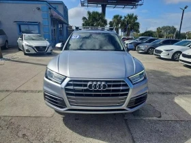     Audi Q5 * PREMIUM*  * 