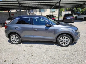 VW T-Roc 2022гDSG-2.0TDi-150кс-FACE-ПЕРФЕКТЕН! - 17990 € / 35185.38 лв. - 84804669 7