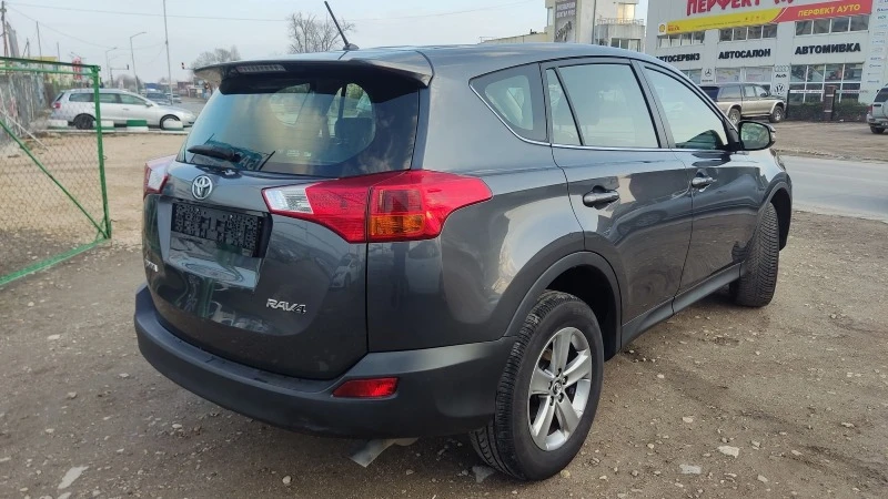 Toyota Rav4 2.0d , снимка 4 - Автомобили и джипове - 44802492