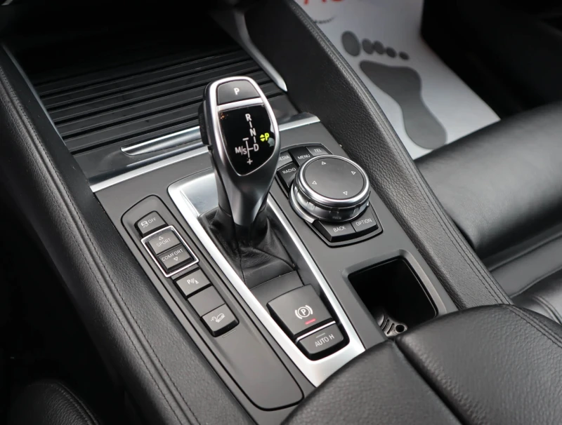 BMW X6 3.0D/xDrive/M-Sport/Подгрев/PDC/, снимка 14 - Автомобили и джипове - 53056190
