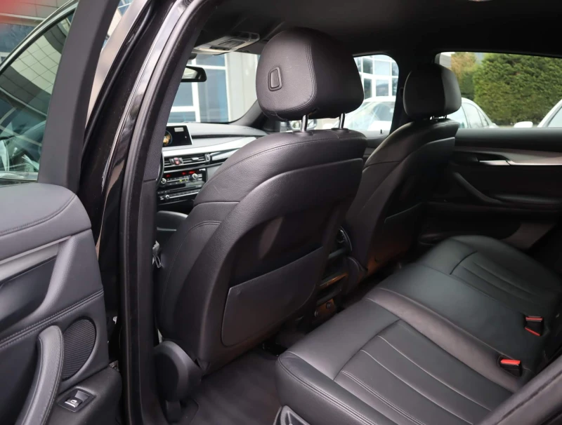 BMW X6 3.0D/xDrive/M-Sport/Подгрев/PDC/, снимка 10 - Автомобили и джипове - 53056190