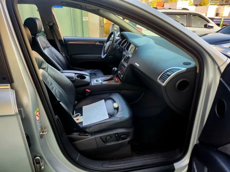 Audi Q7 3.0 TDI Quattro, снимка 15 - Автомобили и джипове - 55132429