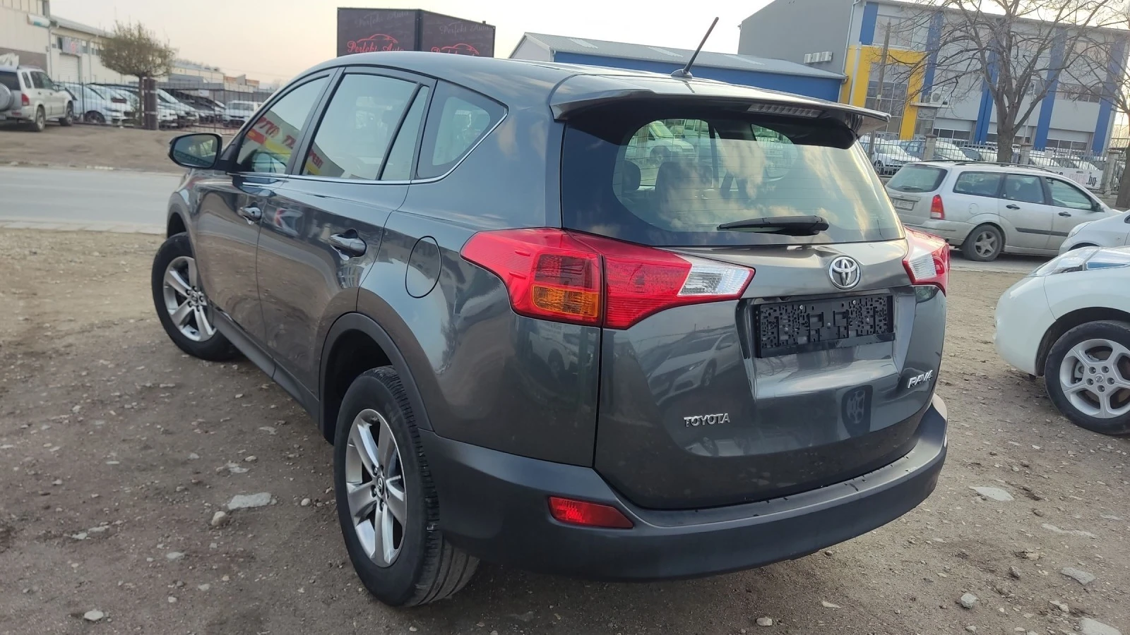 Toyota Rav4 2.0d  - изображение 3