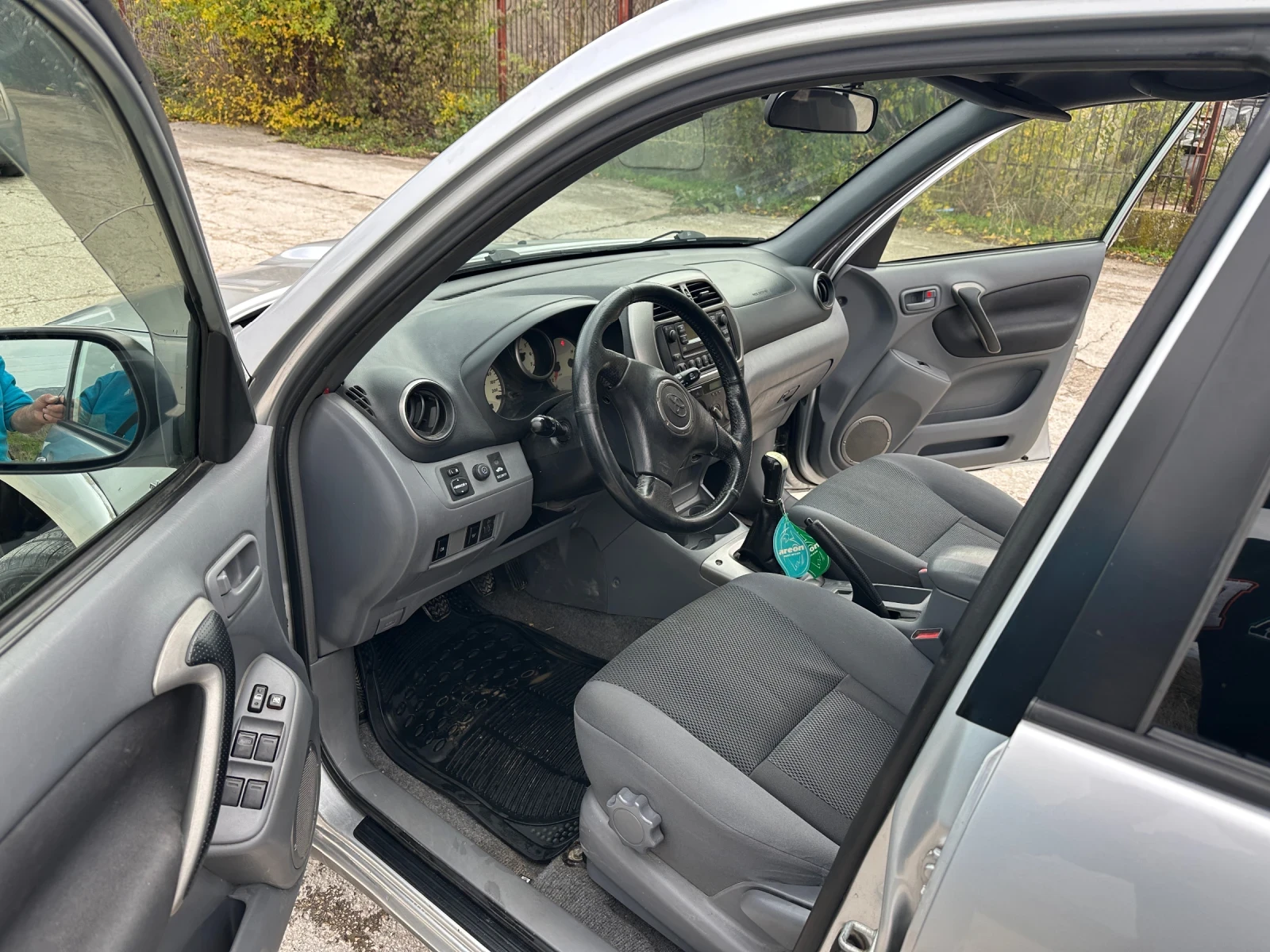 Toyota Rav4 D4D - изображение 7