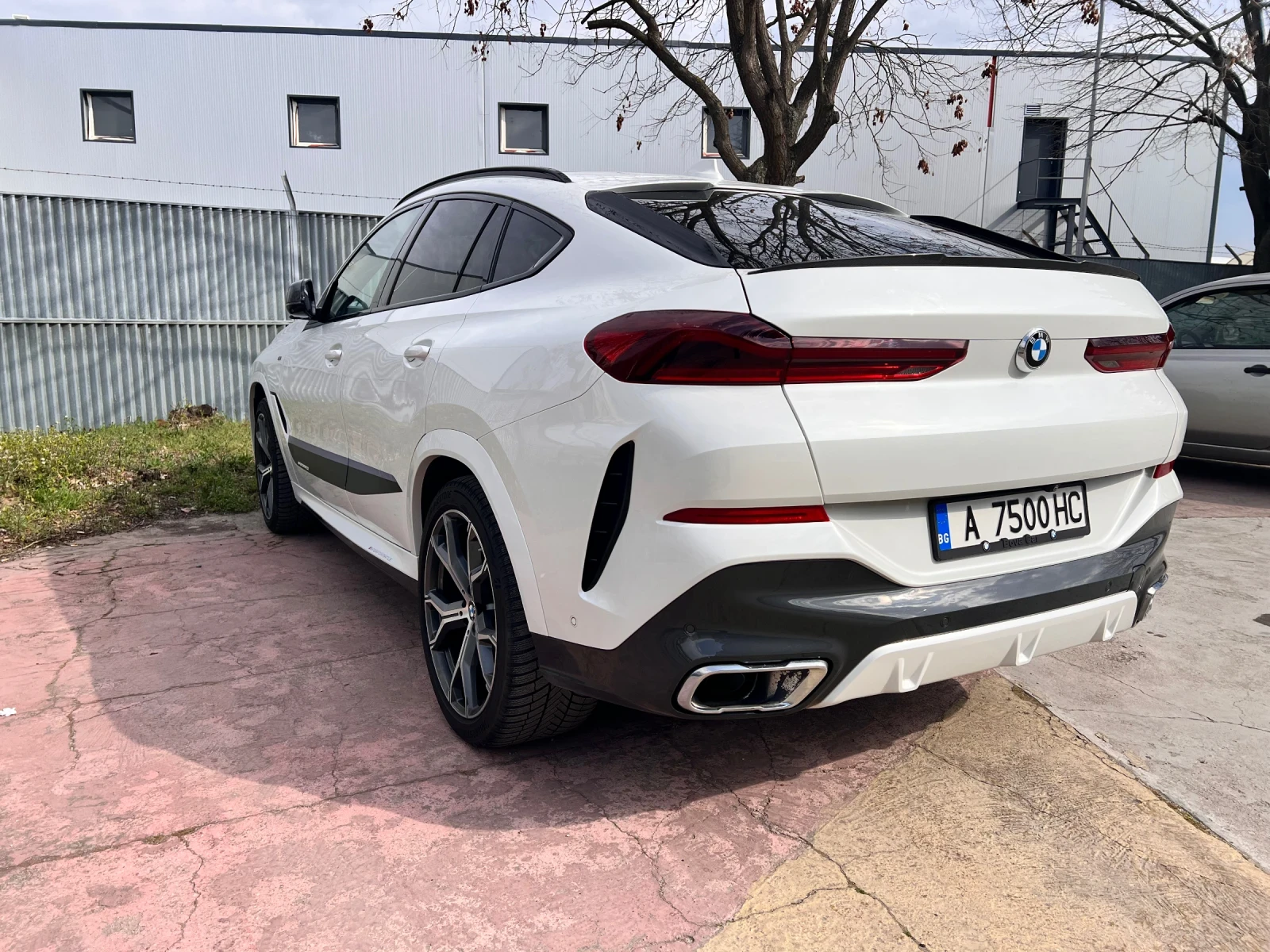 BMW X6 40d M Sky Laser B&W Individual, снимка 4 - Автомобили и джипове - 53953692