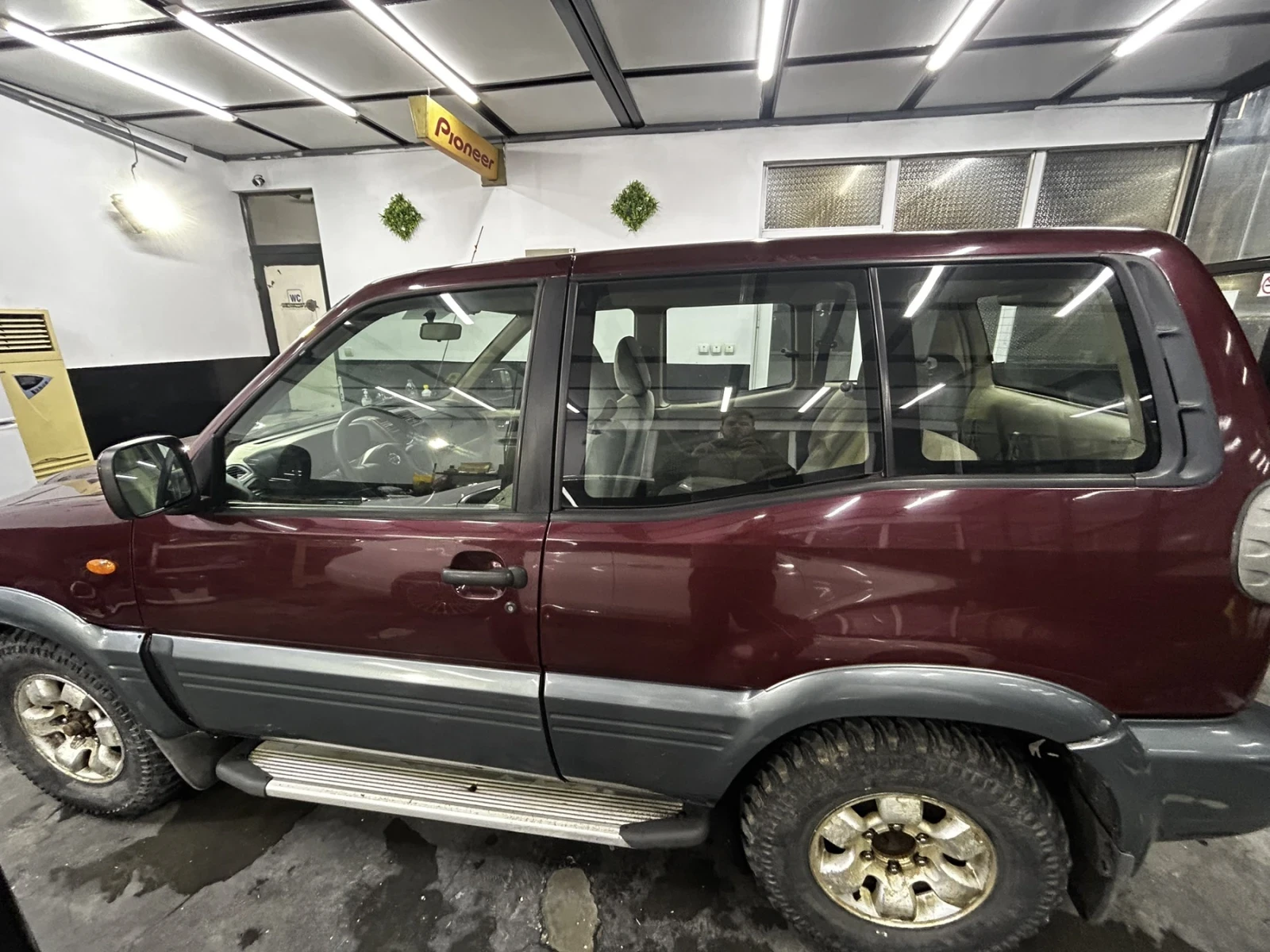 Nissan Terrano 3.0D 156кс, снимка 4 - Автомобили и джипове - 54071831