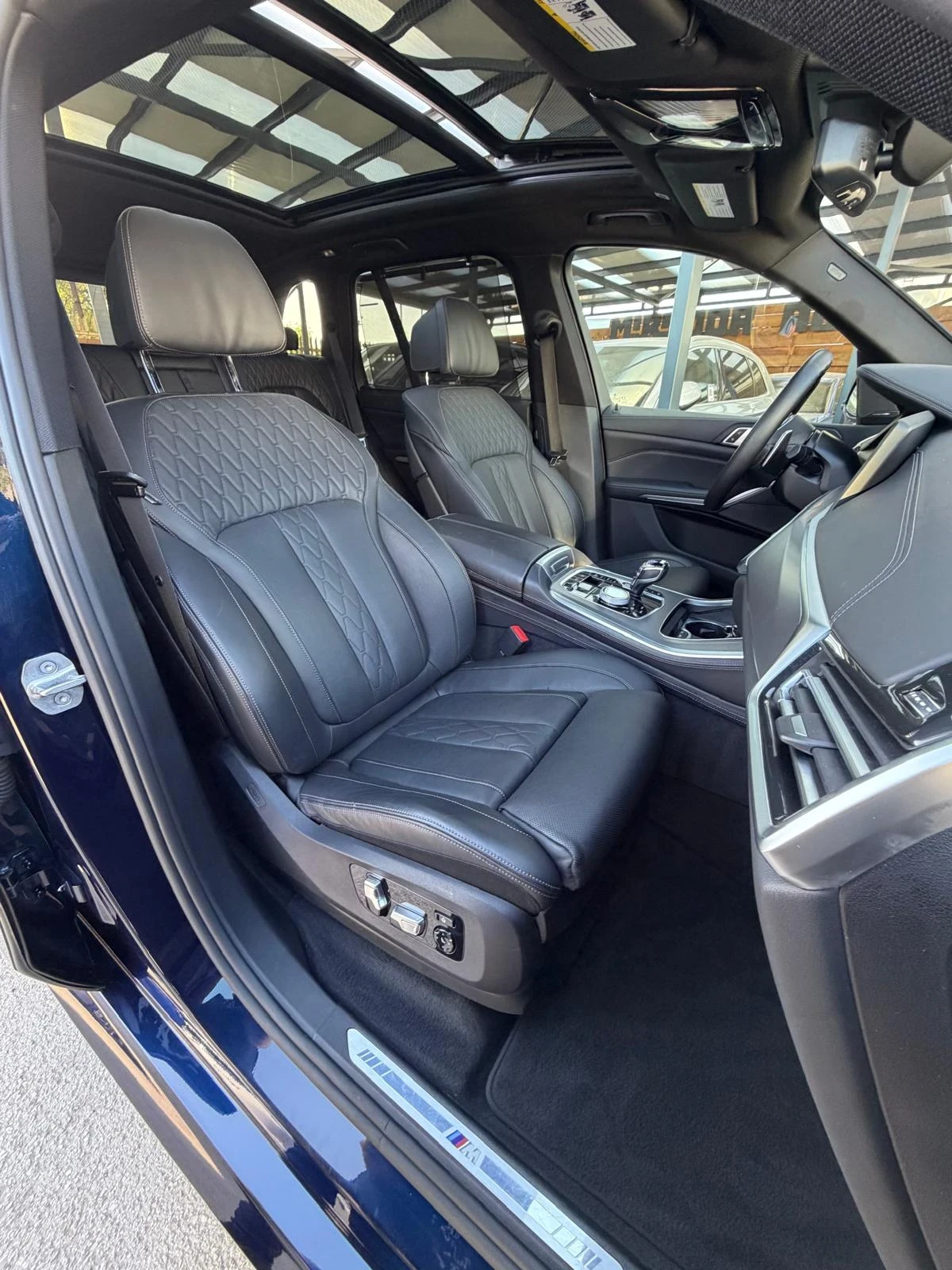 BMW X5 40i xDrive M-pack МНОГО ЕКСТРИ!!!, снимка 10 - Автомобили и джипове - 54335015