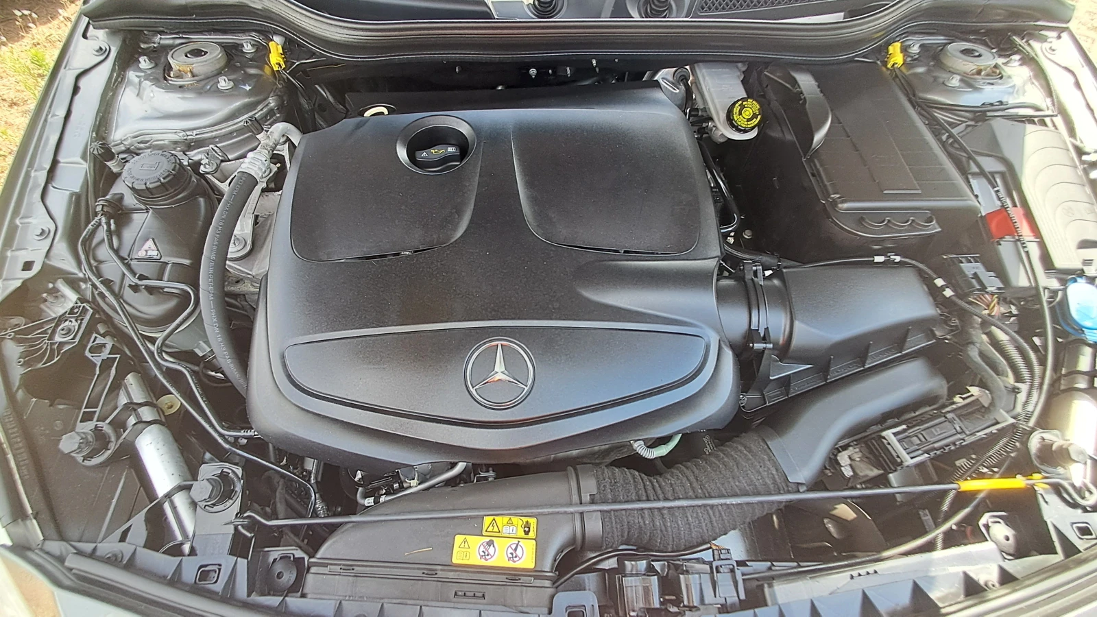 Mercedes-Benz A 180 NEW РЕАЛ КМ ИЗКЛЮЧИТЕЛEH1.6i EURO6 СЕРВ КНИЖ УНИКТ, снимка 17 - Автомобили и джипове - 54520424