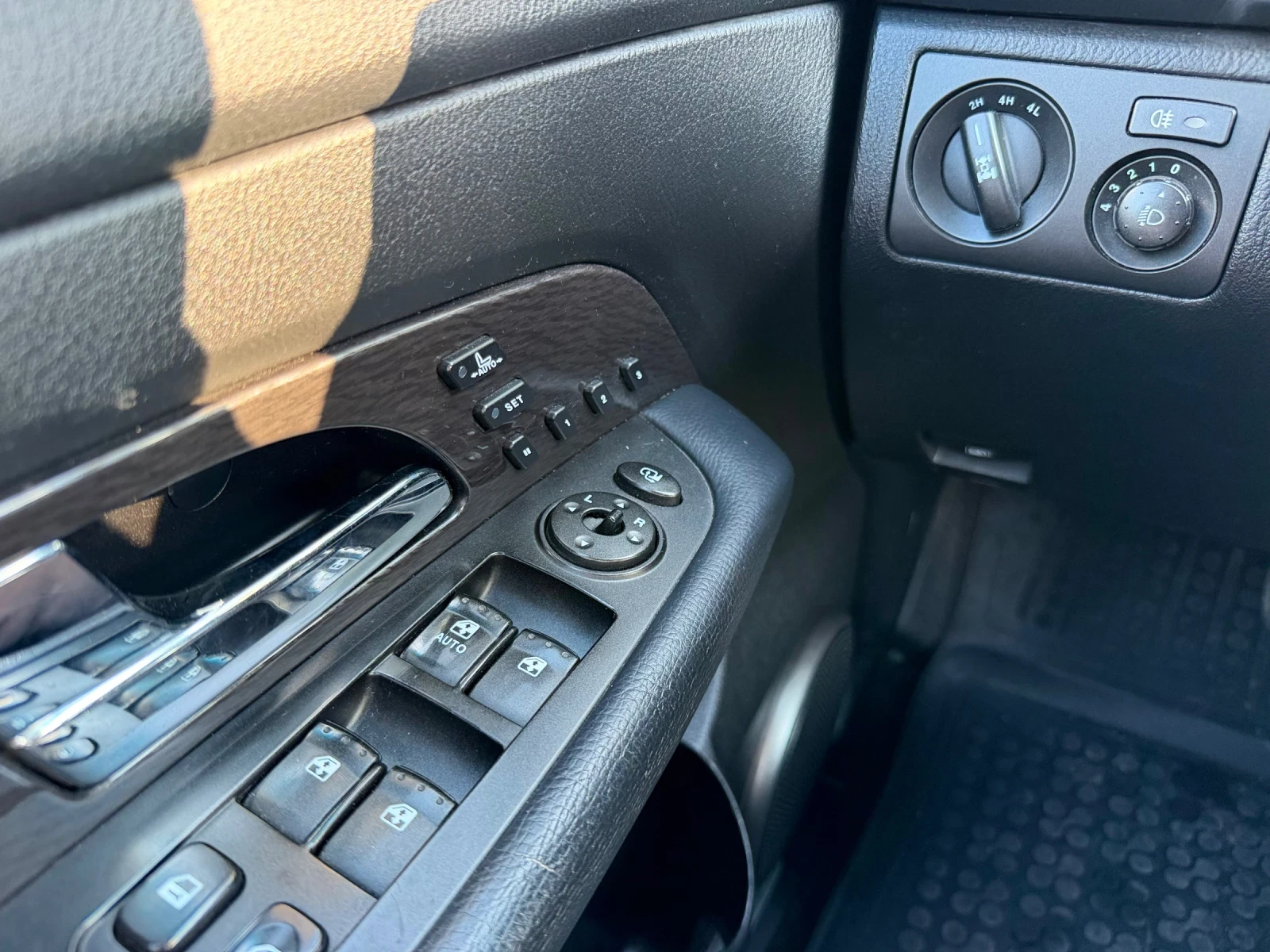SsangYong Rexton 2.0 Xdi / 4x4 / Automat, снимка 12 - Автомобили и джипове - 54754300