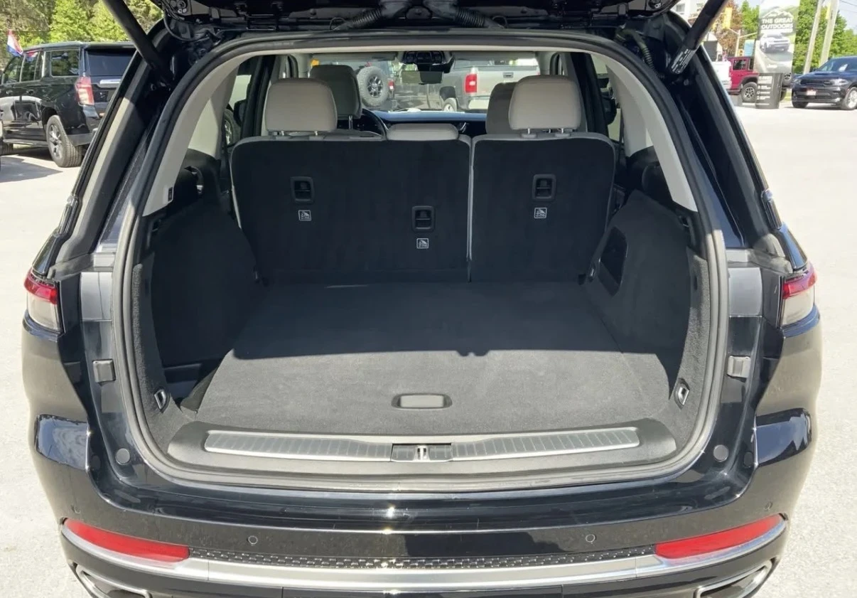 Jeep Grand cherokee SUMMIT * 360 * 5.7 HEMI * CARFAX * 2023 * , снимка 14 - Автомобили и джипове - 55098850
