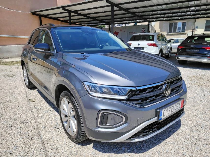 VW T-Roc 2022гDSG-2.0TDi-150кс-FACE-ПЕРФЕКТЕН!, снимка 8 - Автомобили и джипове - 55475471
