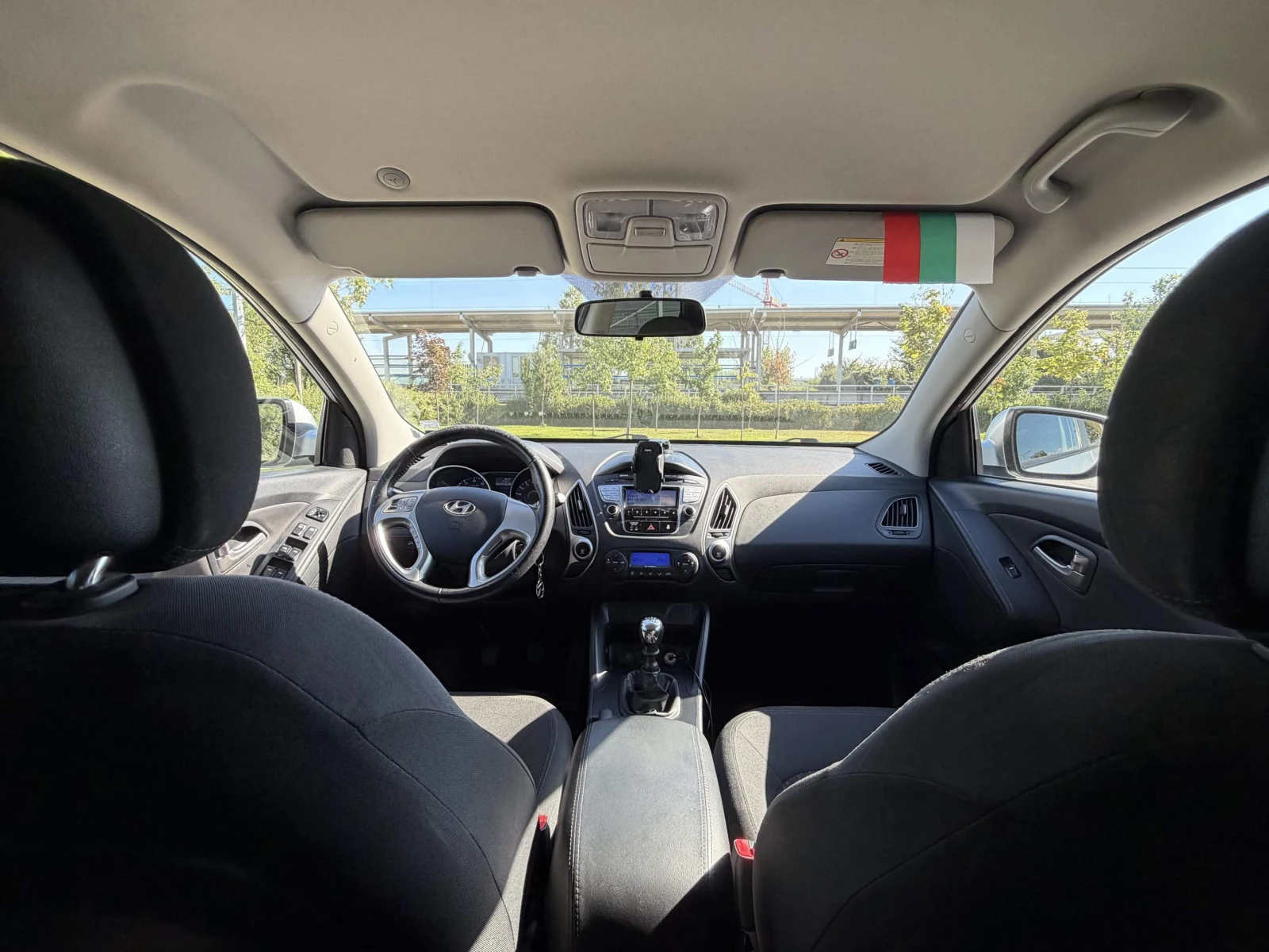 Hyundai IX35 1.6 GDI, снимка 13 - Автомобили и джипове - 55673027