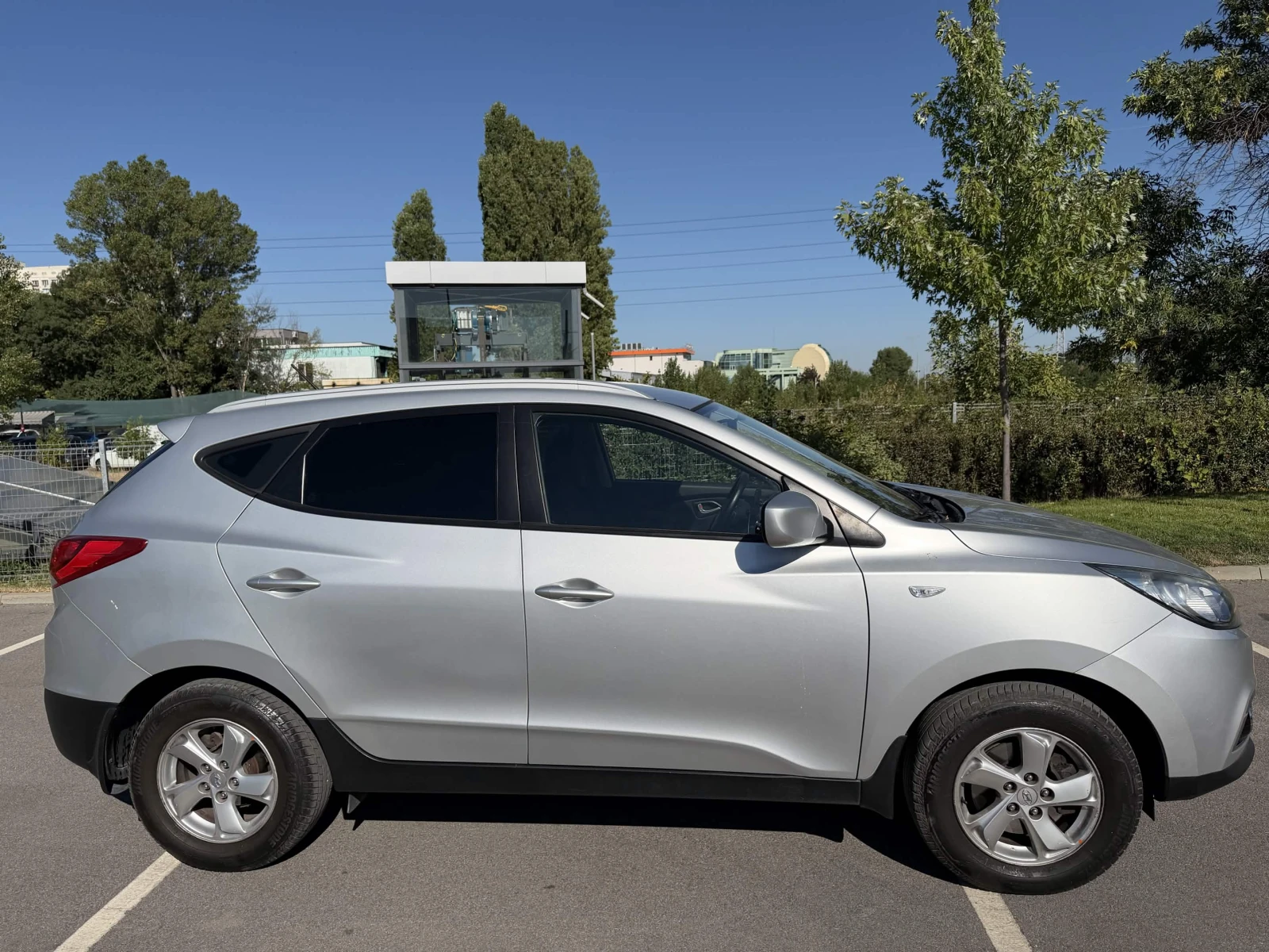 Hyundai IX35 1.6 GDI, снимка 4 - Автомобили и джипове - 55673027